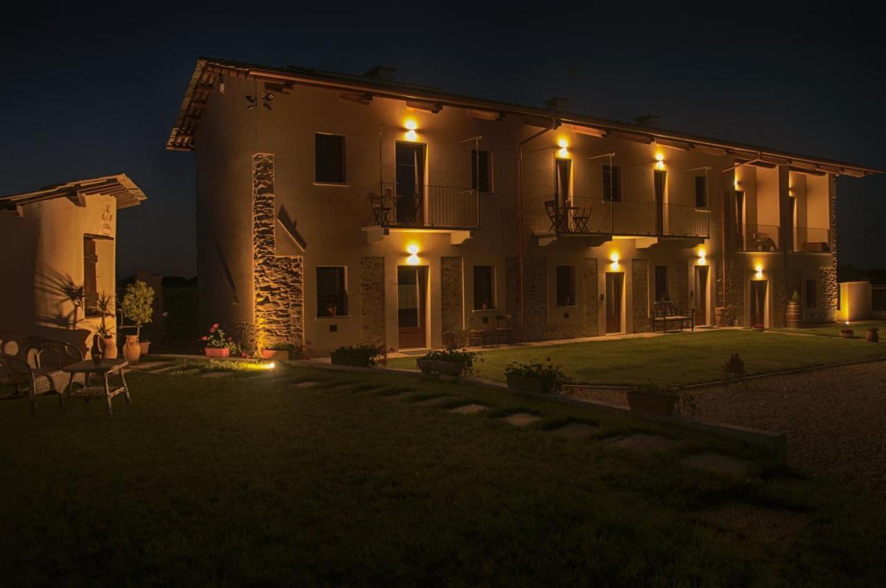 Amaranto Bed & Breakfast Cavour Exterior photo